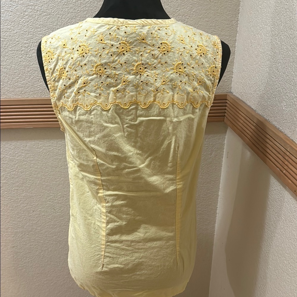 Basic Edition Size S Yellow Eyelet Sleeveless Top!! - Picture 5 of 7